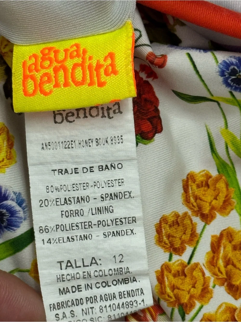 Agua Bendita agua bendita